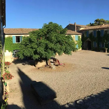 Charmante Maison à Avec Piscine Et Jardin Casa de Férias *