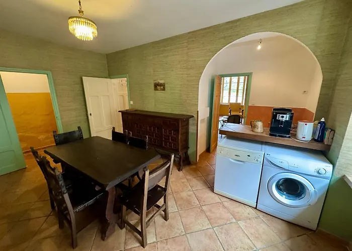 Charmante Maison A Avec Piscine Et Jardin 펜션 Laure-Minervois